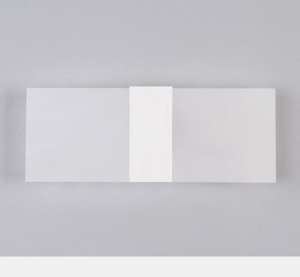 AuraSense Indoor Motion Sensor Wall Lamp – USB Rechargeable LED Light for Modern Interiors - Demuva