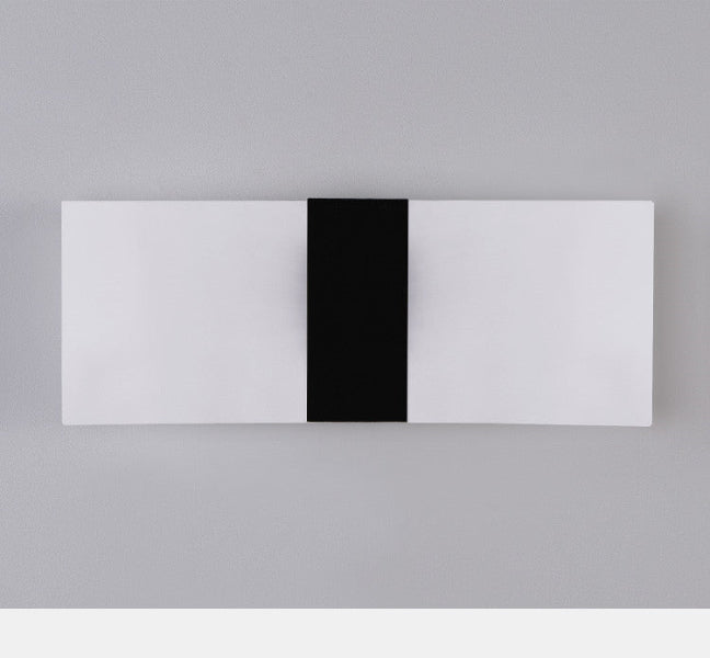 AuraSense Indoor Motion Sensor Wall Lamp – USB Rechargeable LED Light for Modern Interiors - Demuva