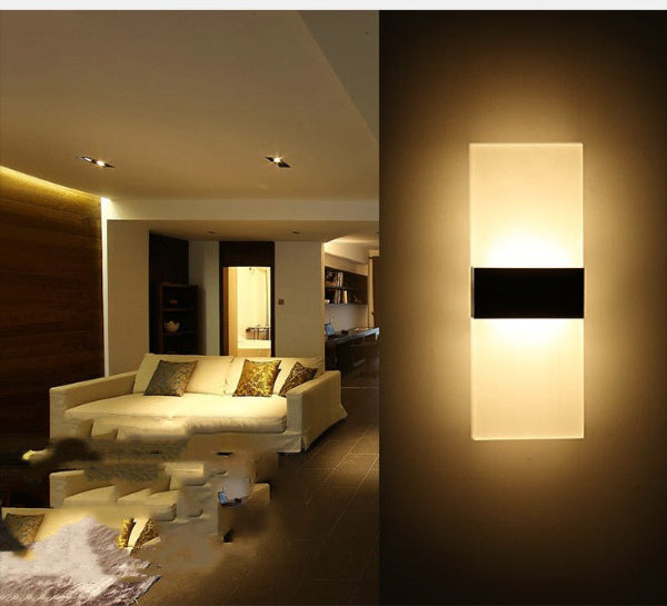AuraSense Indoor Motion Sensor Wall Lamp – USB Rechargeable LED Light for Modern Interiors - Demuva