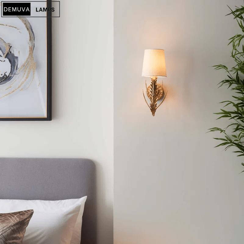 Elegant Candle Wall Light for Timeless Ambiance - Demuva