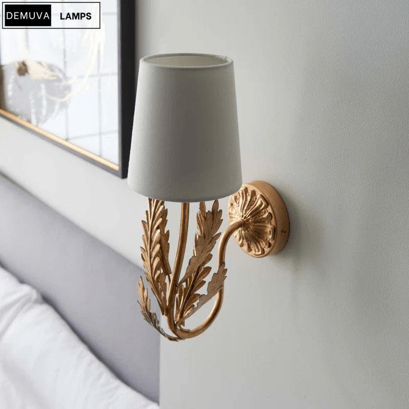 Elegant Candle Wall Light for Timeless Ambiance - Demuva