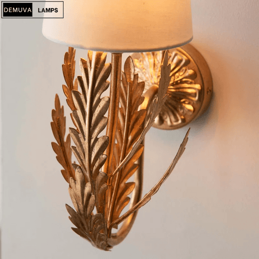 Elegant Candle Wall Light for Timeless Ambiance - Demuva
