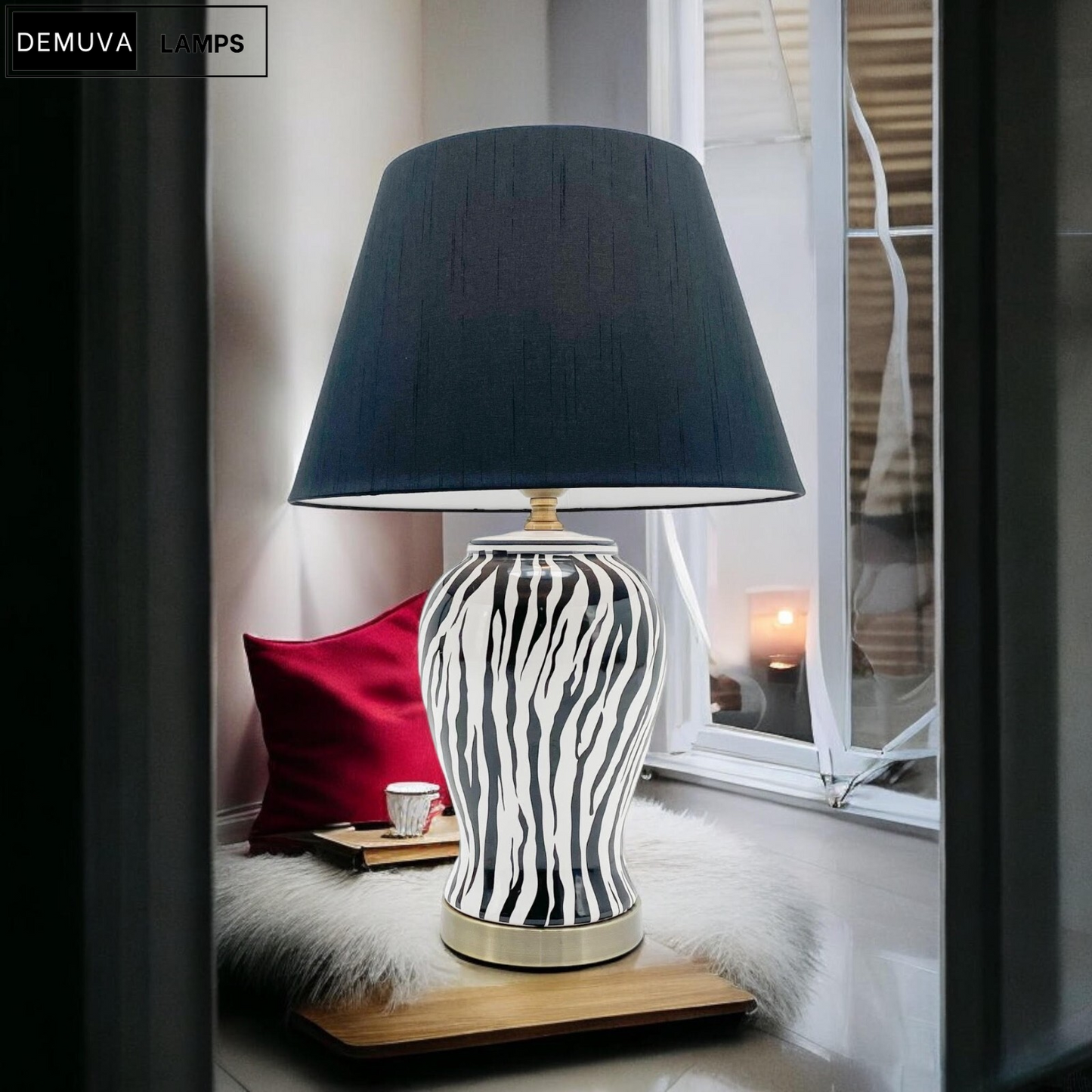 Illuminate your space with our stunning Modern Zebra Ceramic Table Lamp! 🦓✨ Perfect for your bedroom or hallway, this 64cm beauty features a chic drum black shade. #HomeDecor #LightingGoals
